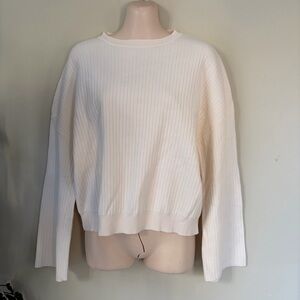 New! ZESICA Ivory Wide Sleeved Crewneck Sweater Size Medium